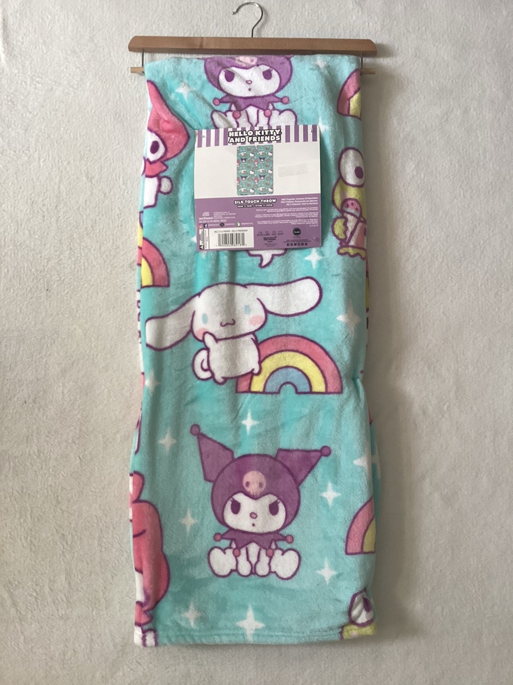 NWT Hello Kitty & Friends Teal Silk Touch Throw Blanket 50x70
